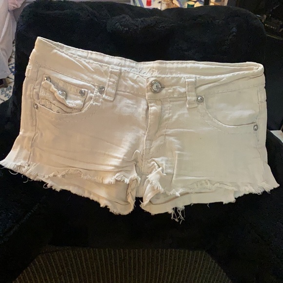 LA idol shorts size M/L $7 each or both for $10! - Picture 1 of 4